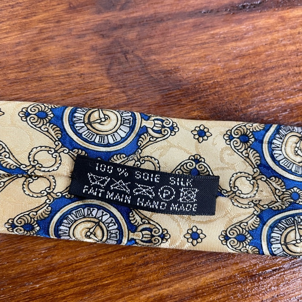 Christian Dior 100% Silk Tie - Picture 4 of 7